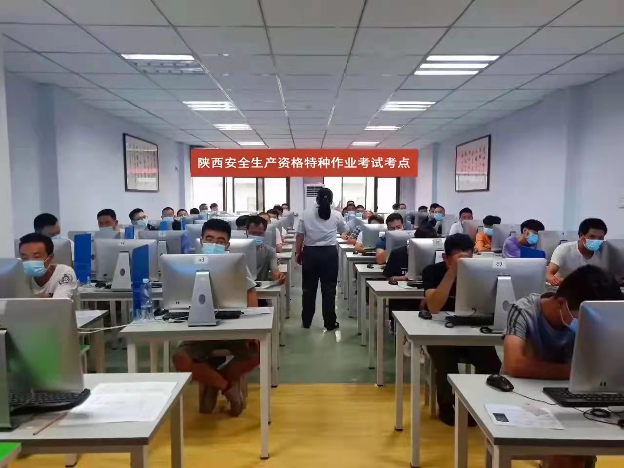 培訓(xùn)現(xiàn)場 培訓(xùn)現(xiàn)場